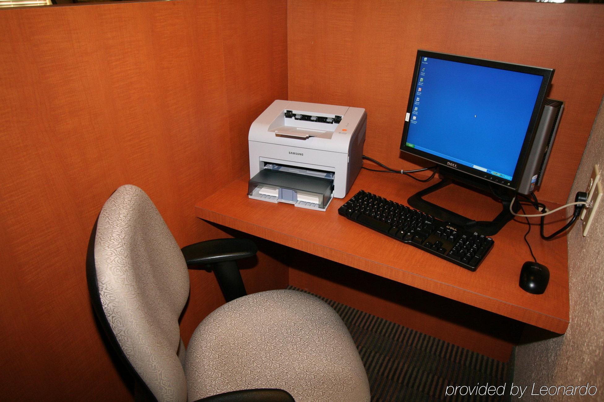 Candlewood Suites Louisville Airport By Ihg Ανέσεις φωτογραφία