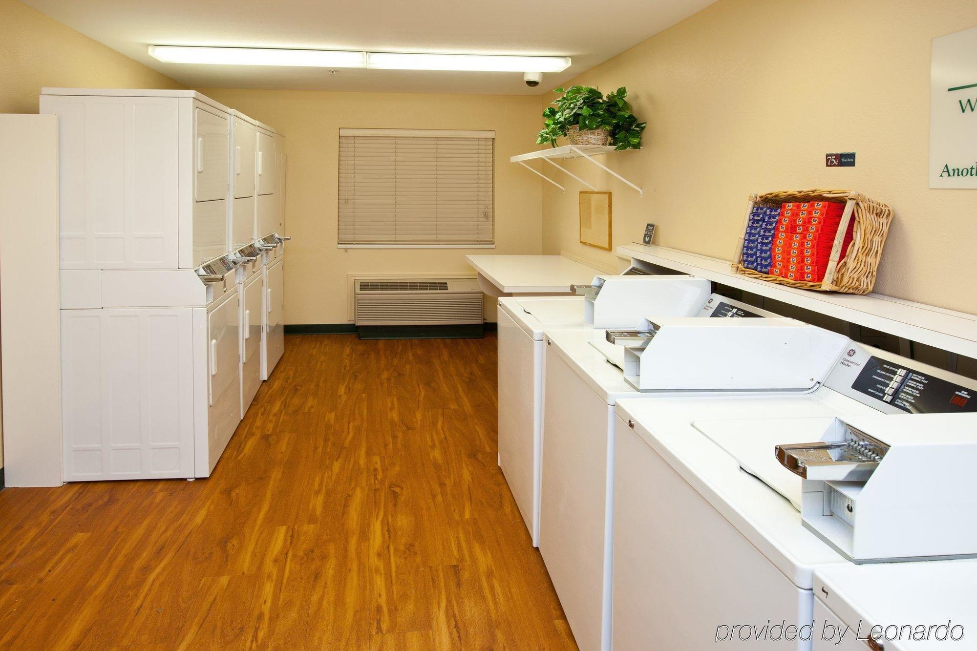 Candlewood Suites Louisville Airport By Ihg Εξωτερικό φωτογραφία